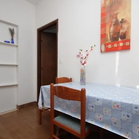 Appartamento 740b Postira